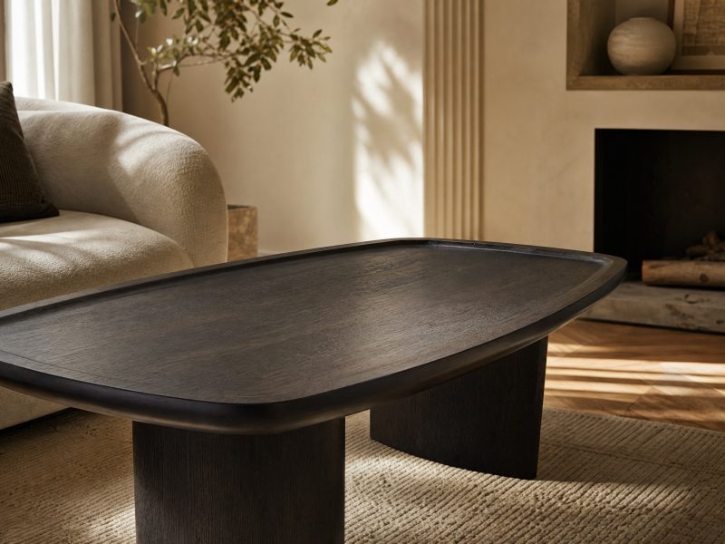 high_quality_table_livingroom