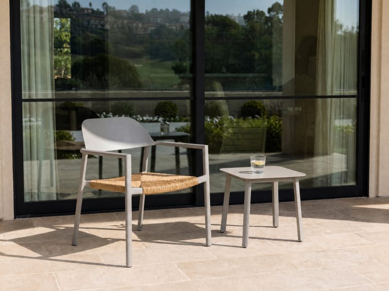 patio_table_chair_high_quality
